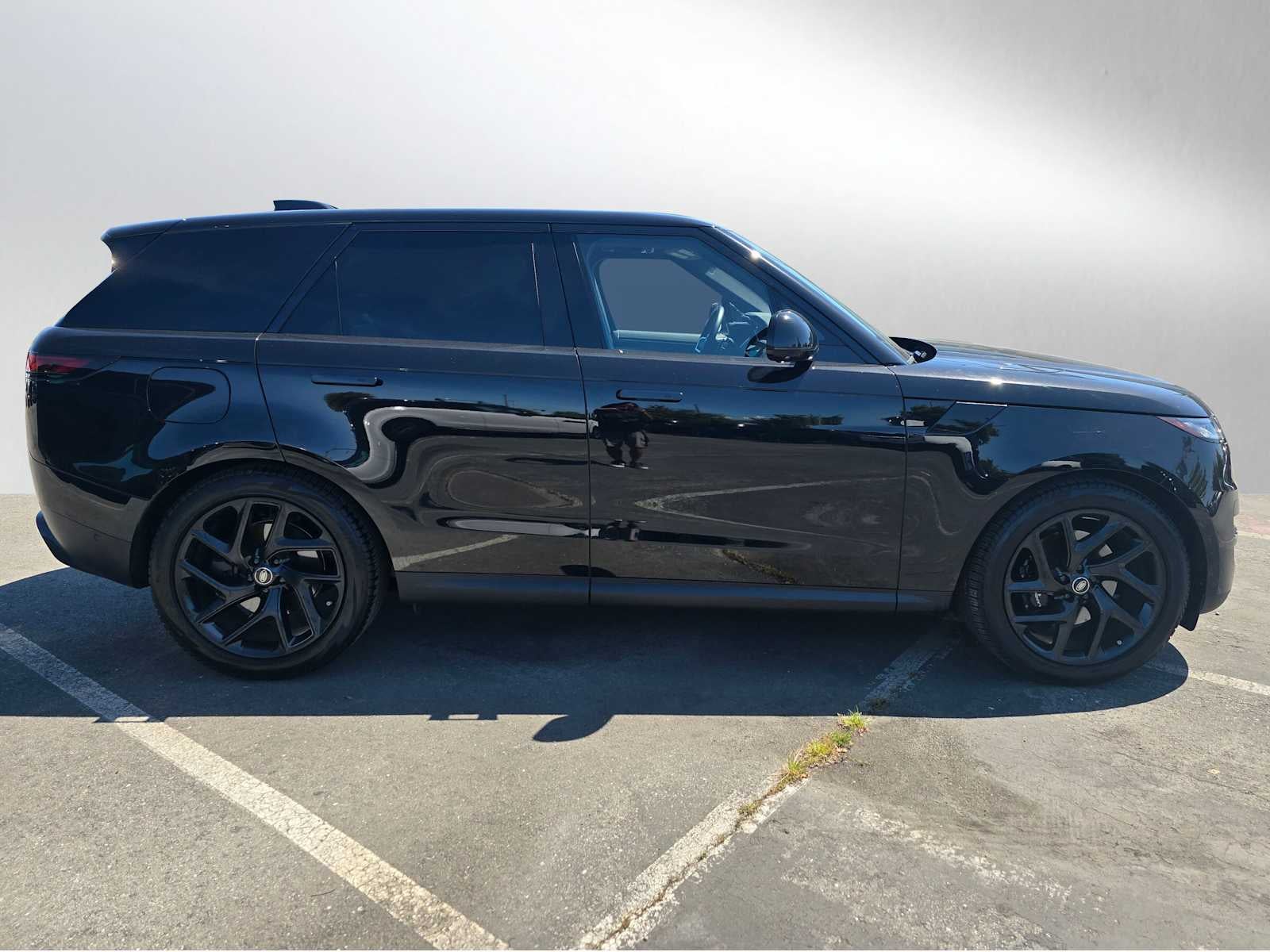 2025 Land Rover Range Rover Sport SE