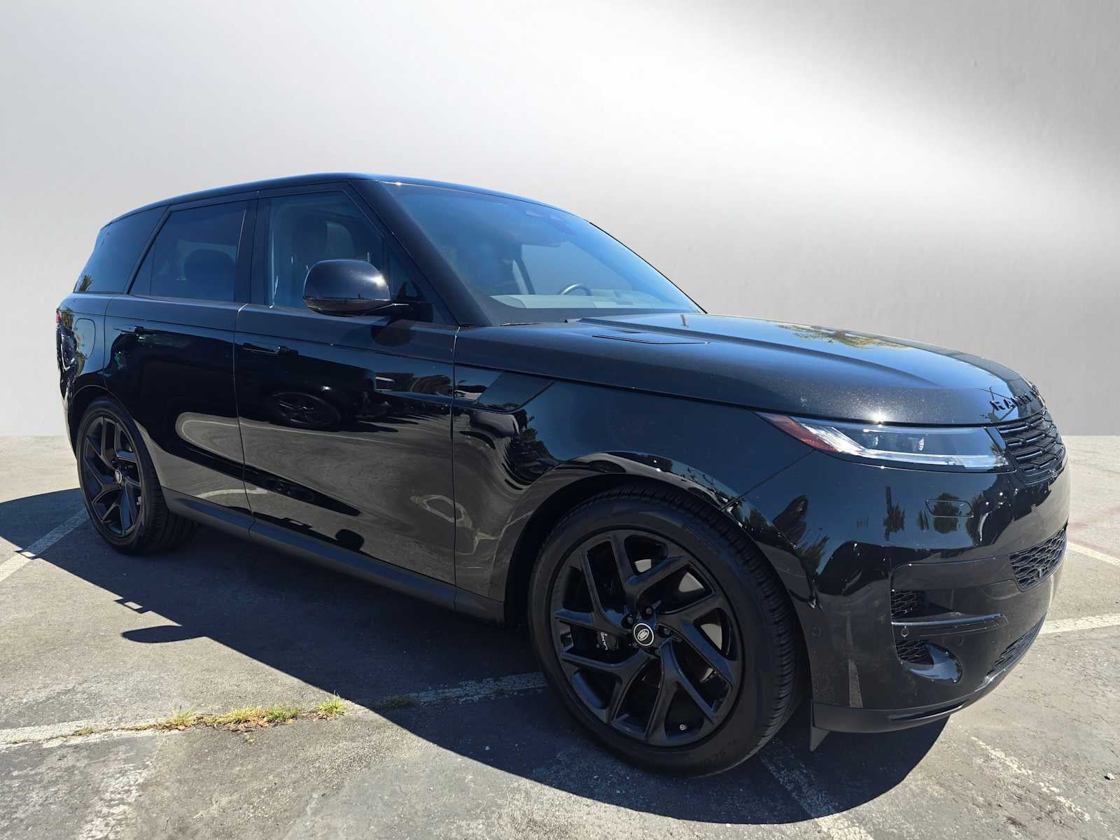 2025 Land Rover Range Rover Sport SE