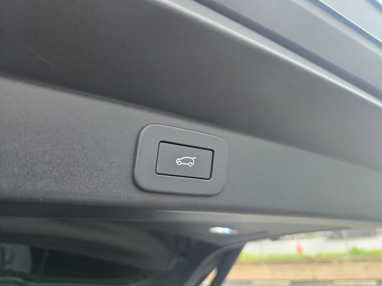 2024 Land Rover Range Rover Sport SV Edition One Obsidian Black