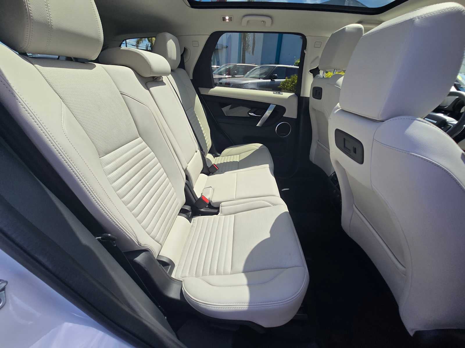 2025 Land Rover Discovery Sport S