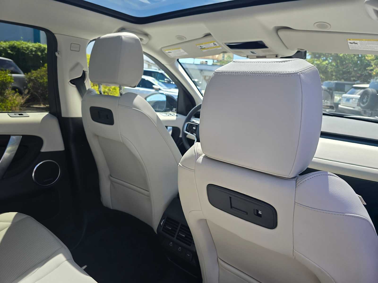 2025 Land Rover Discovery Sport S