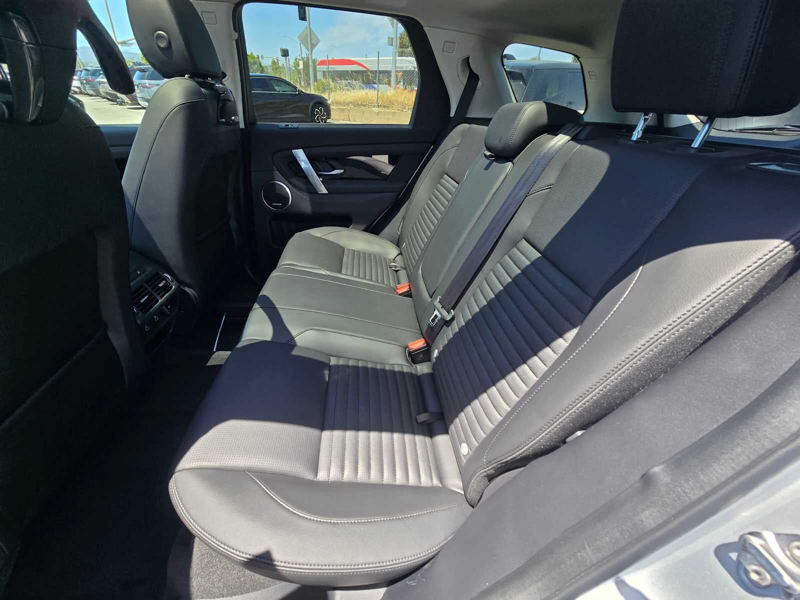 2025 Land Rover Discovery Sport S