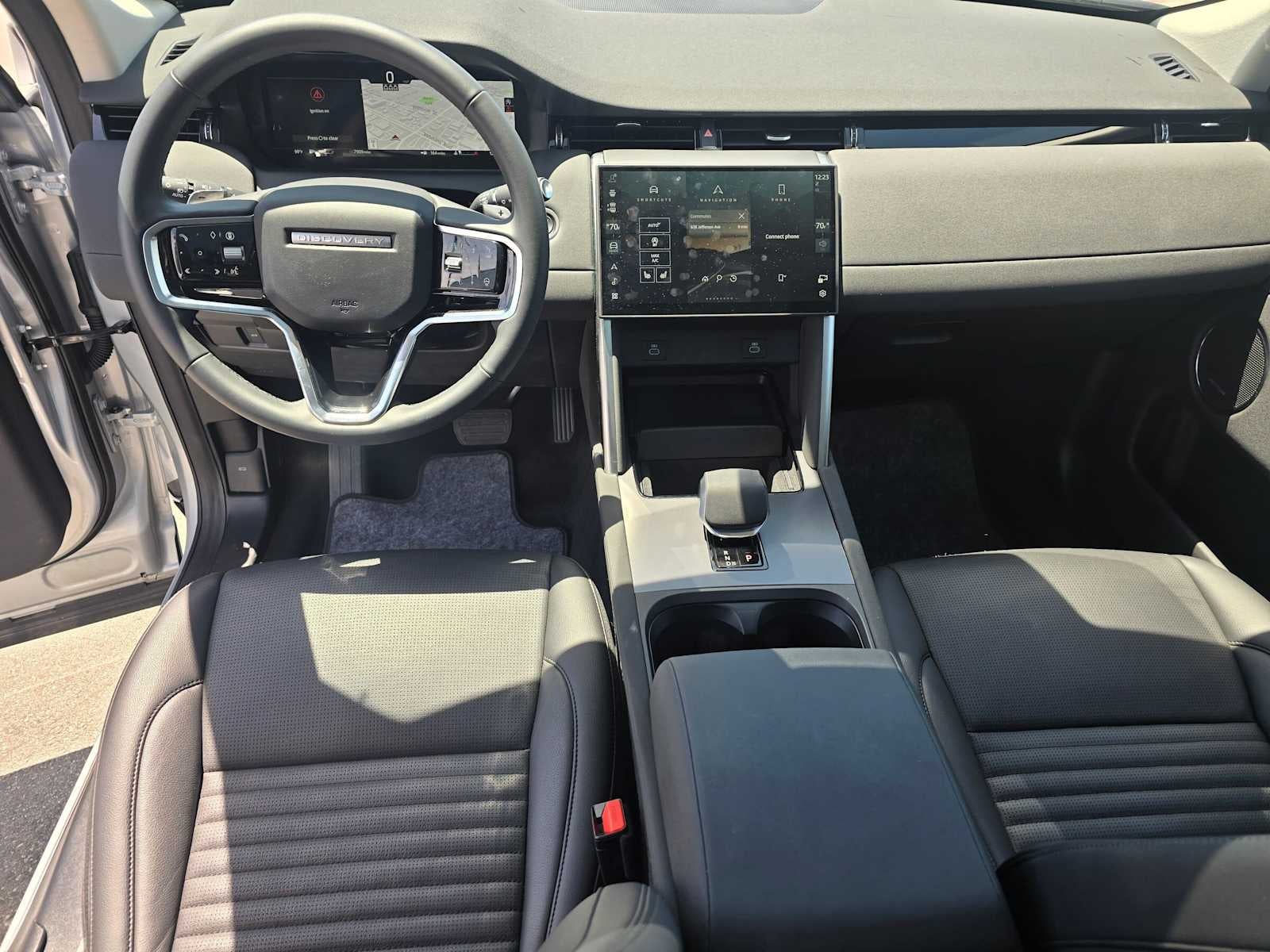 2025 Land Rover Discovery Sport S