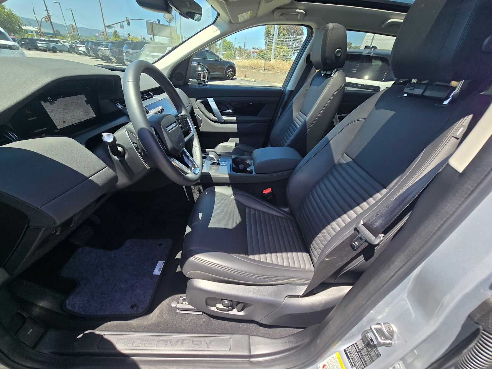 2025 Land Rover Discovery Sport S