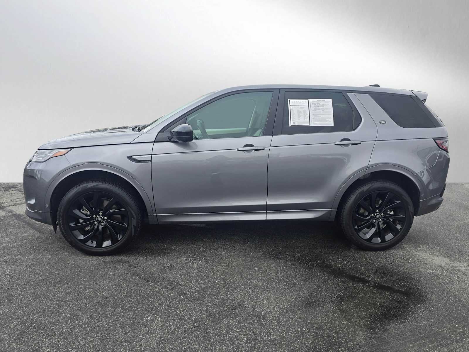 2025 Land Rover Discovery Sport S
