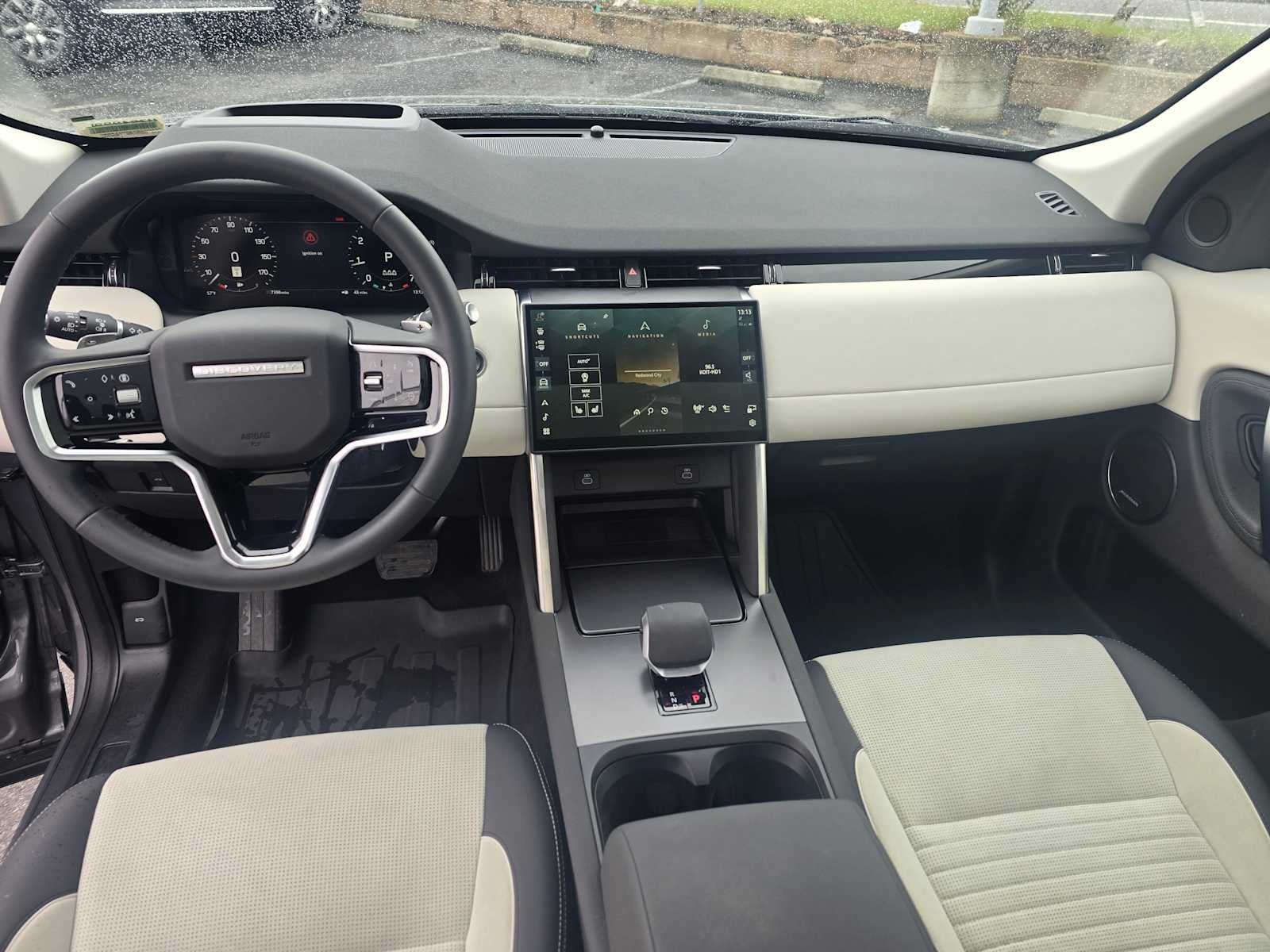 2025 Land Rover Discovery Sport S