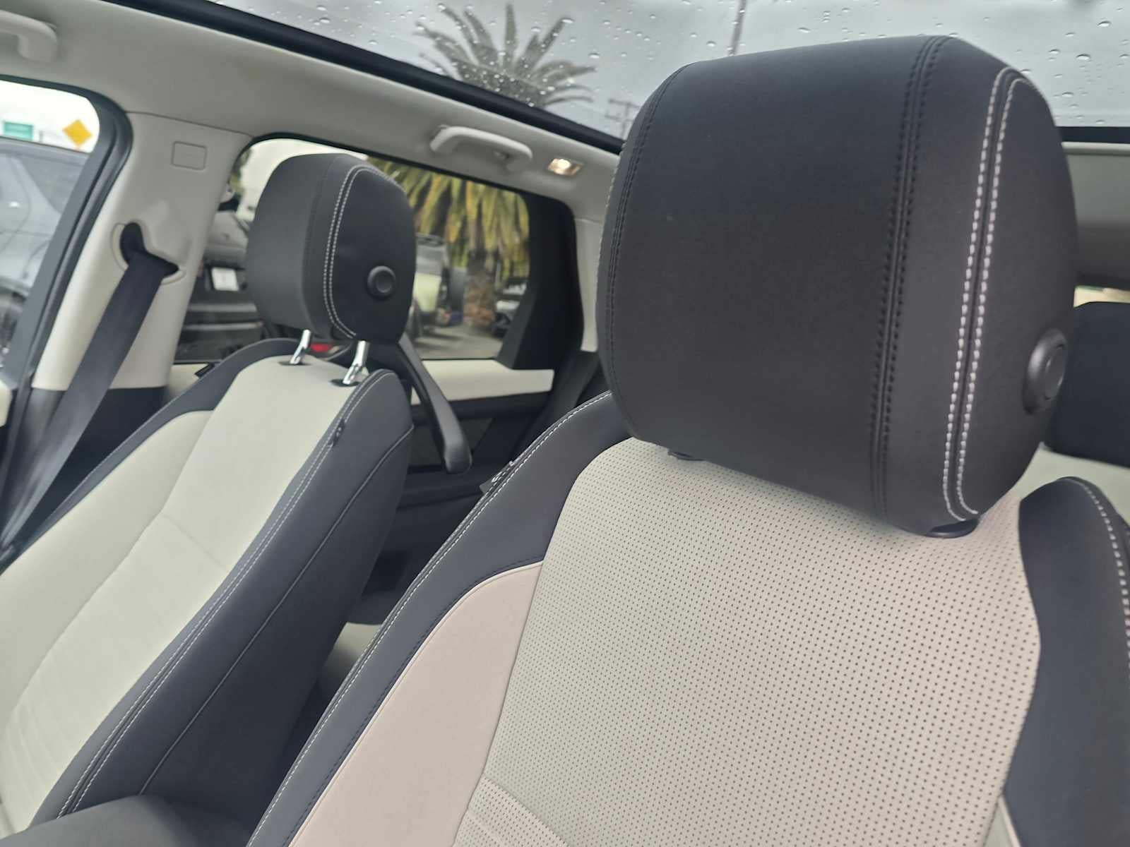 2025 Land Rover Discovery Sport S