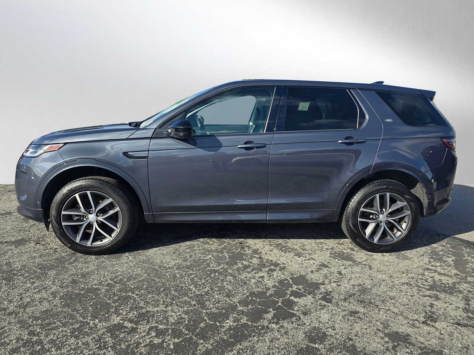 2025 Land Rover Discovery Sport S