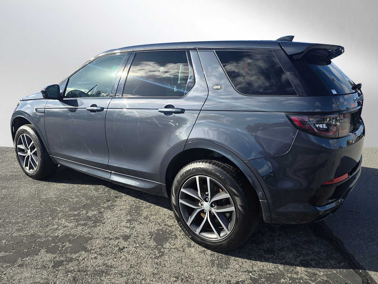 2025 Land Rover Discovery Sport S