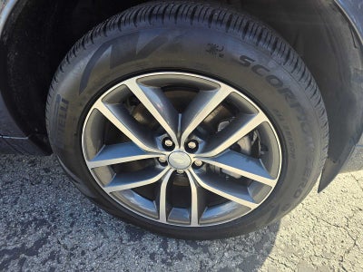 2025 Land Rover Discovery Sport S