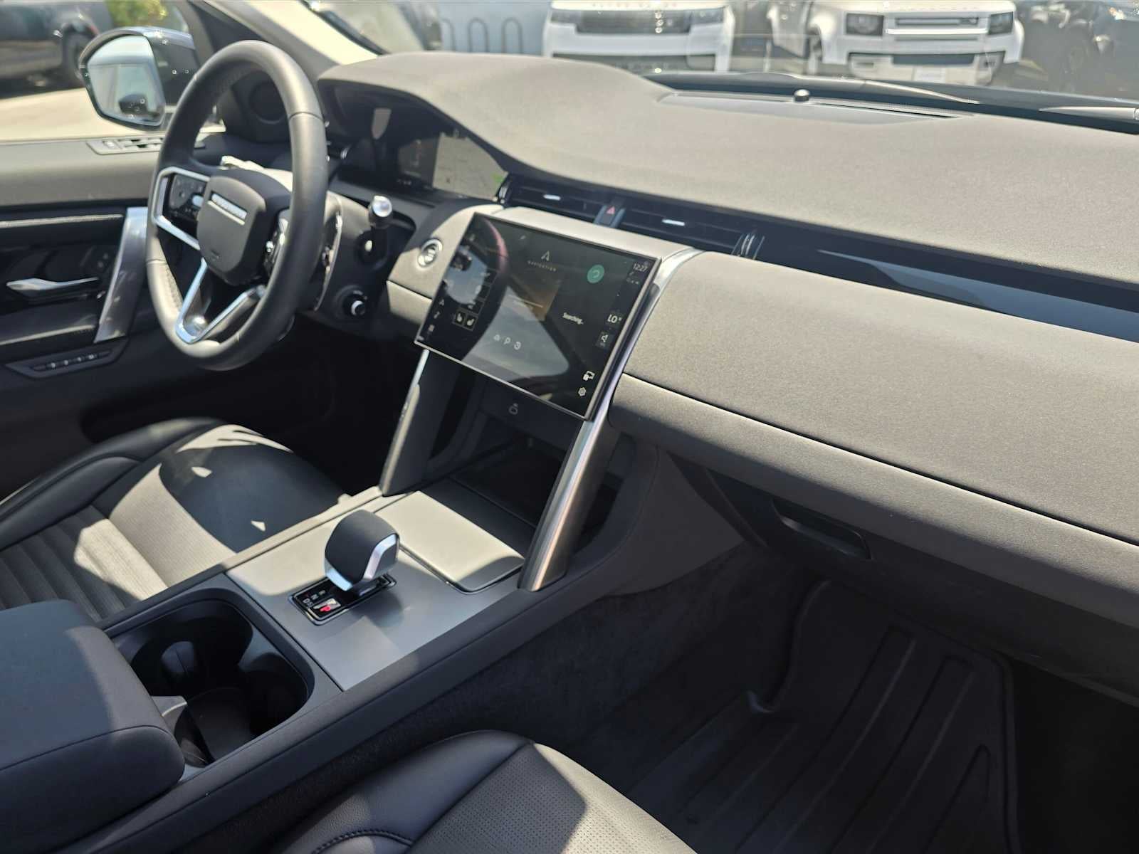 2025 Land Rover Discovery Sport S
