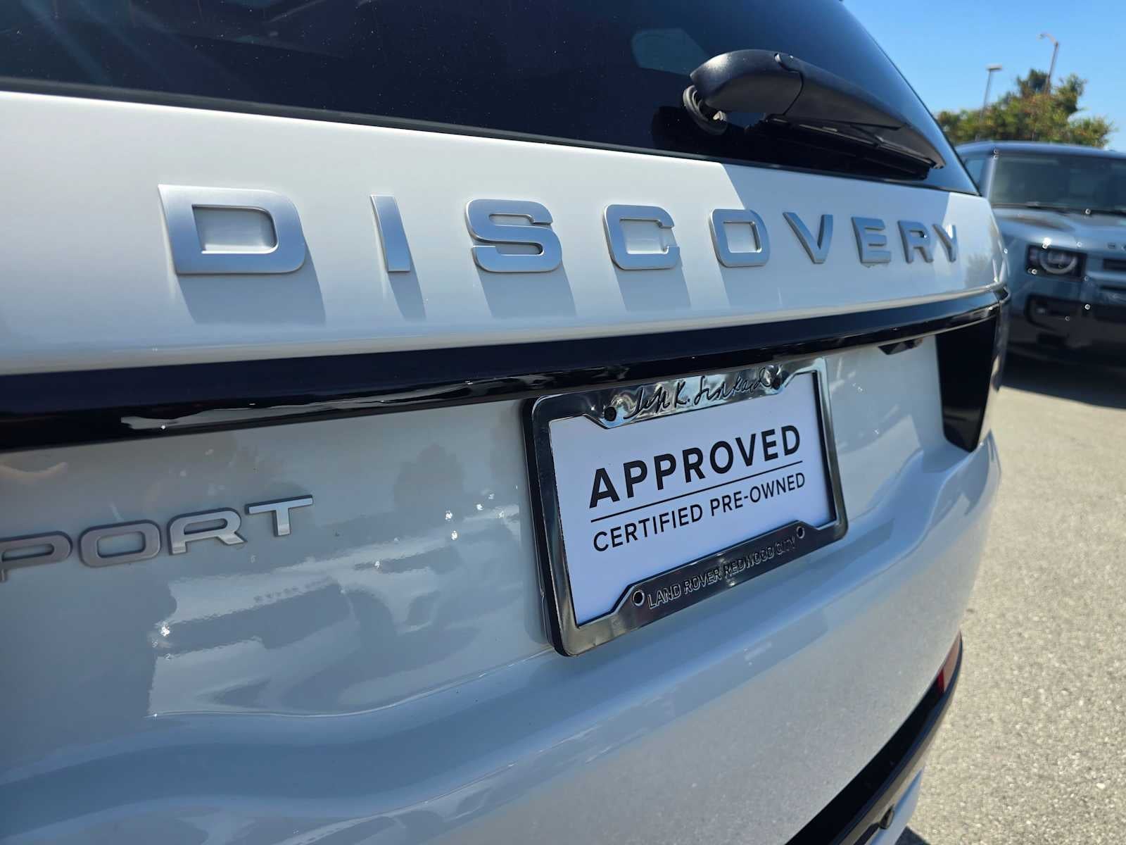 2025 Land Rover Discovery Sport S