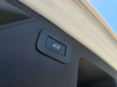 2025 Land Rover Discovery Sport S