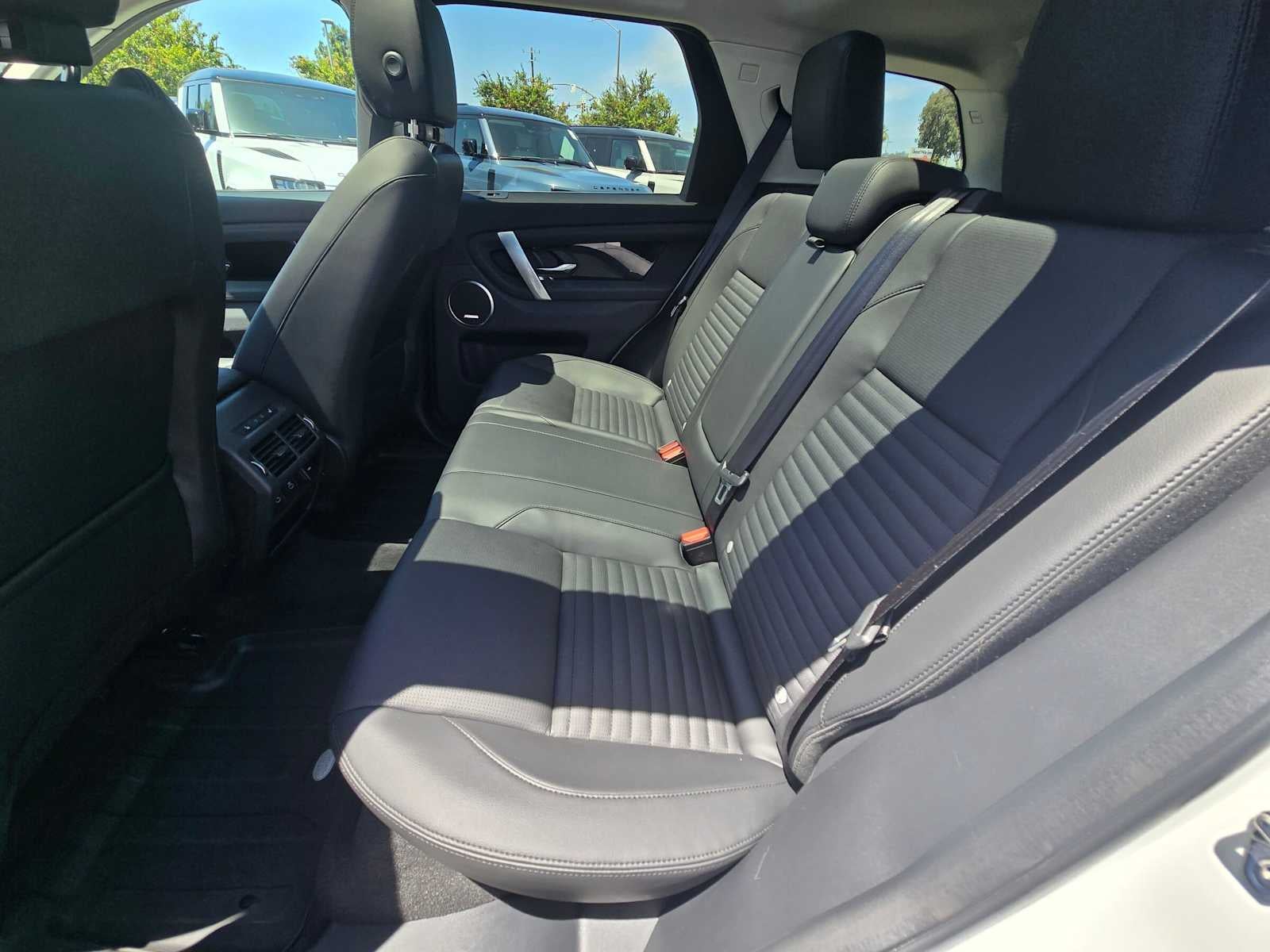 2025 Land Rover Discovery Sport S