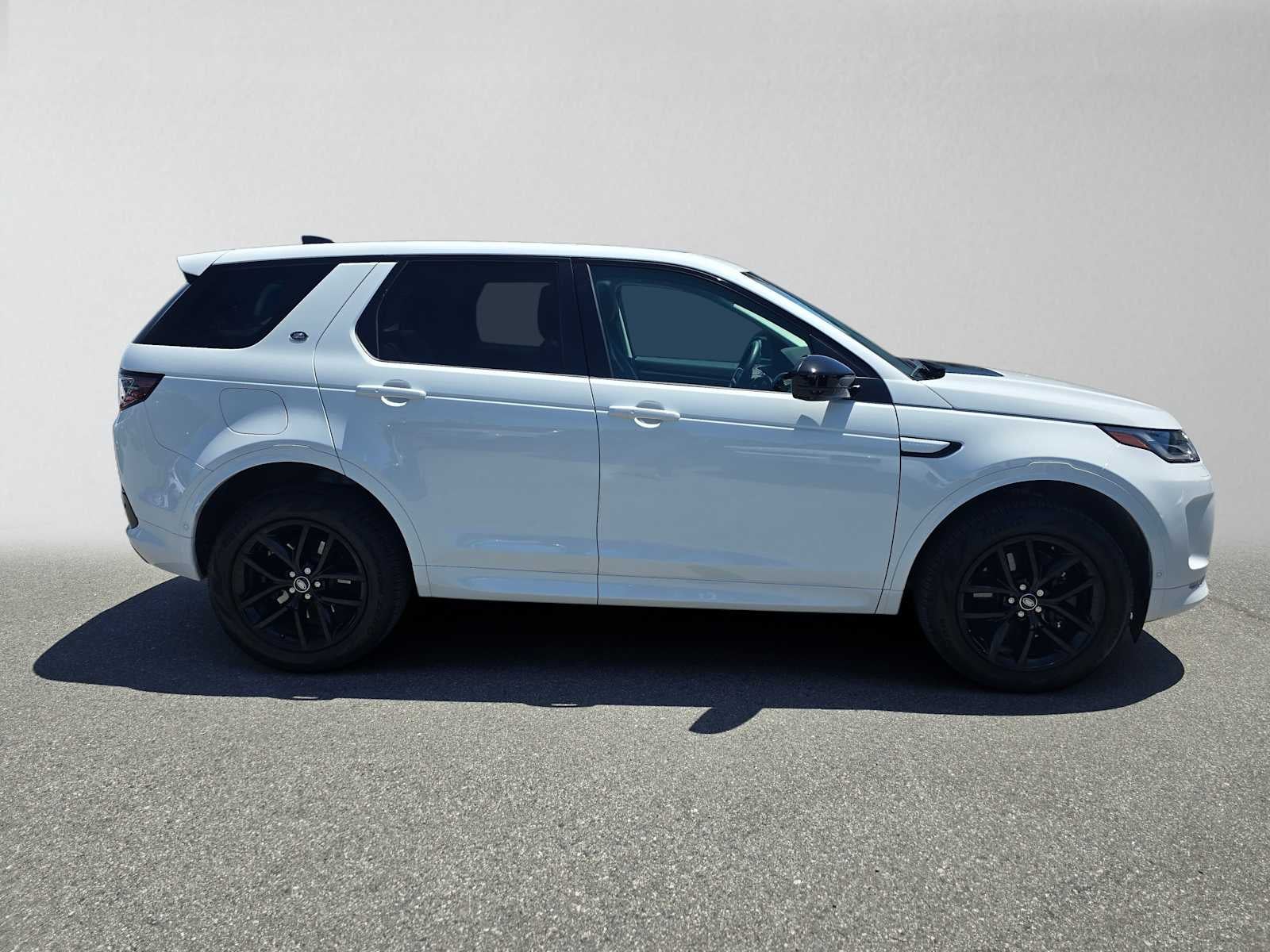 2025 Land Rover Discovery Sport S