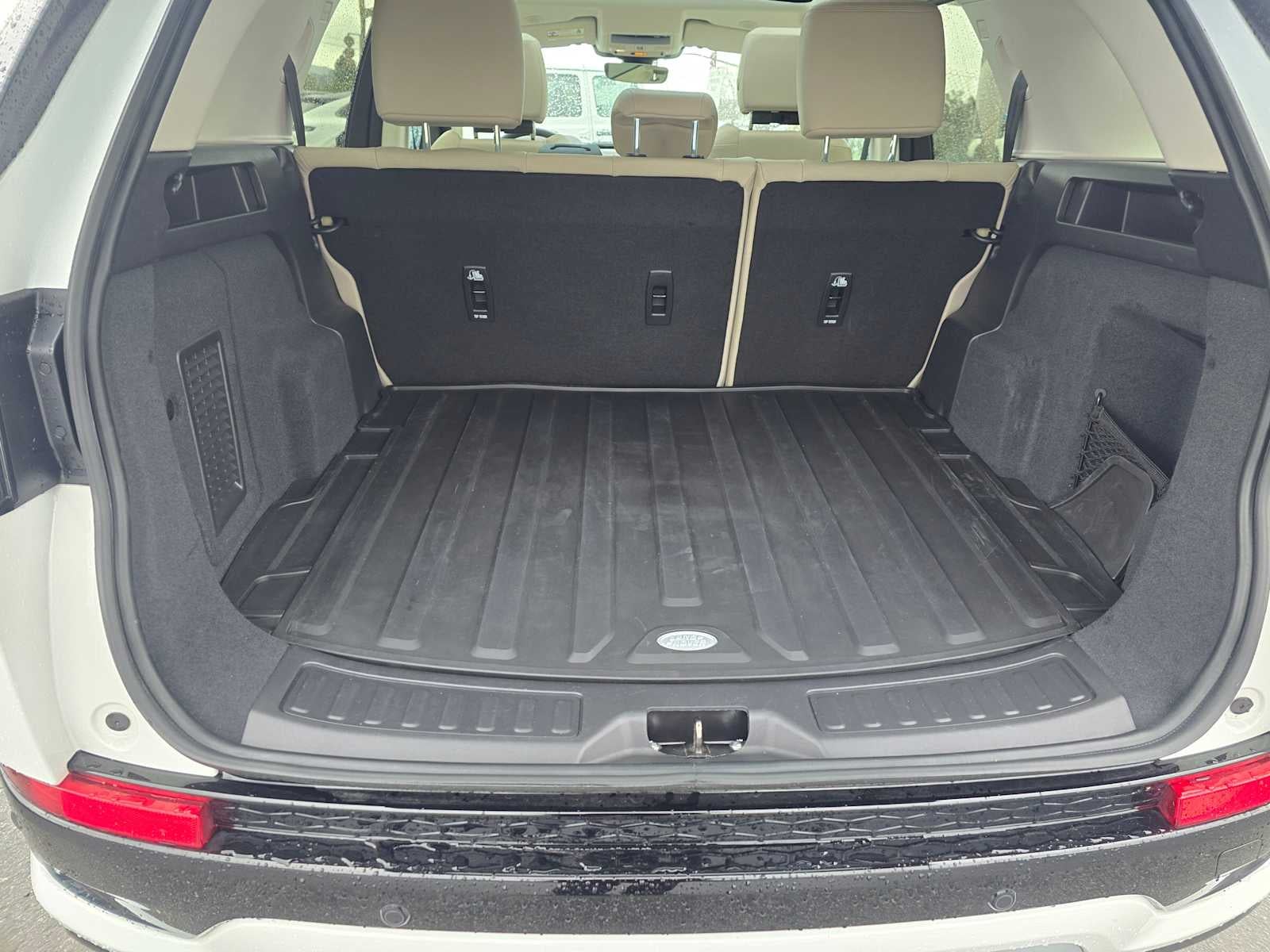 2025 Land Rover Discovery Sport S