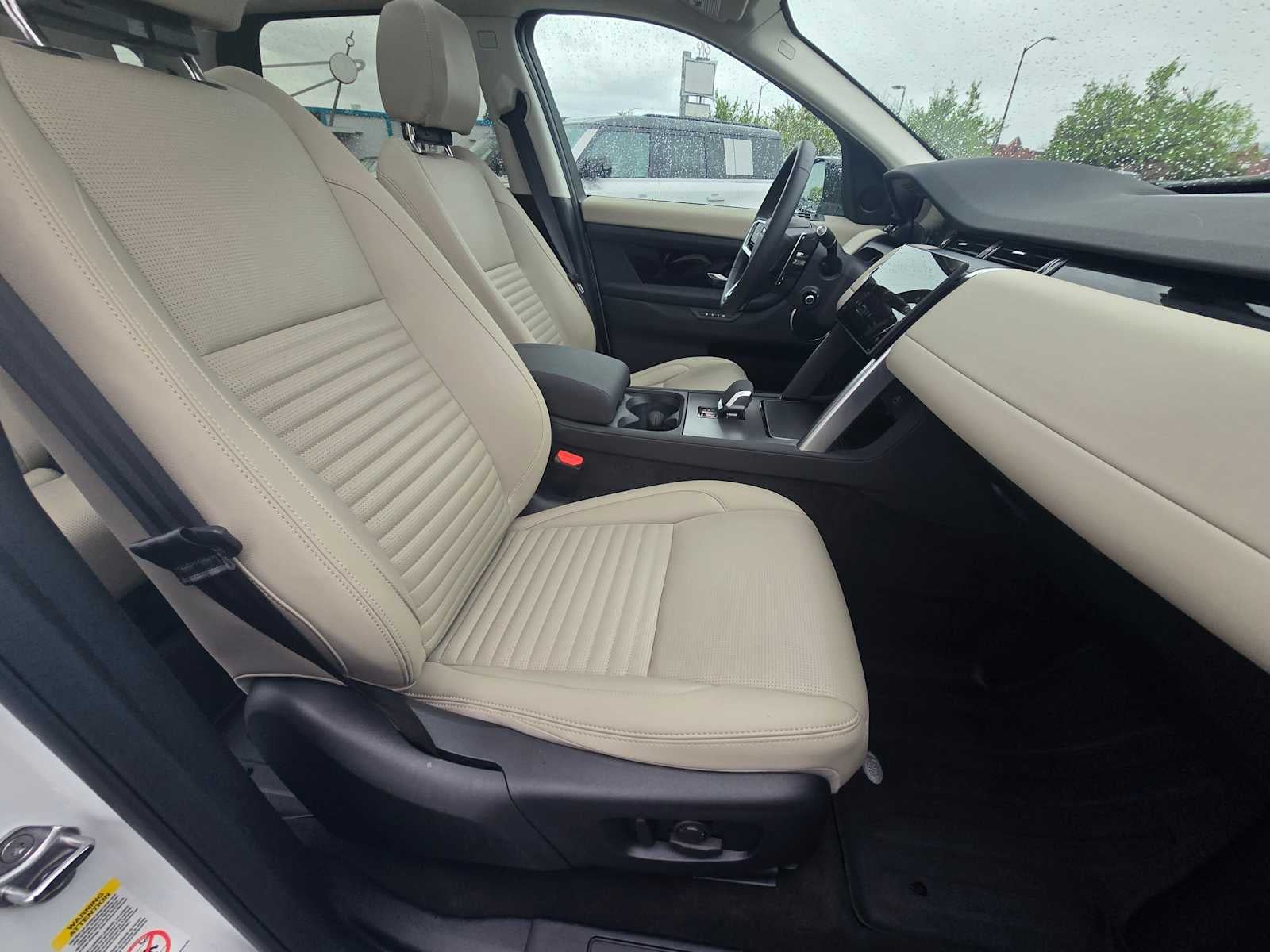 2025 Land Rover Discovery Sport S