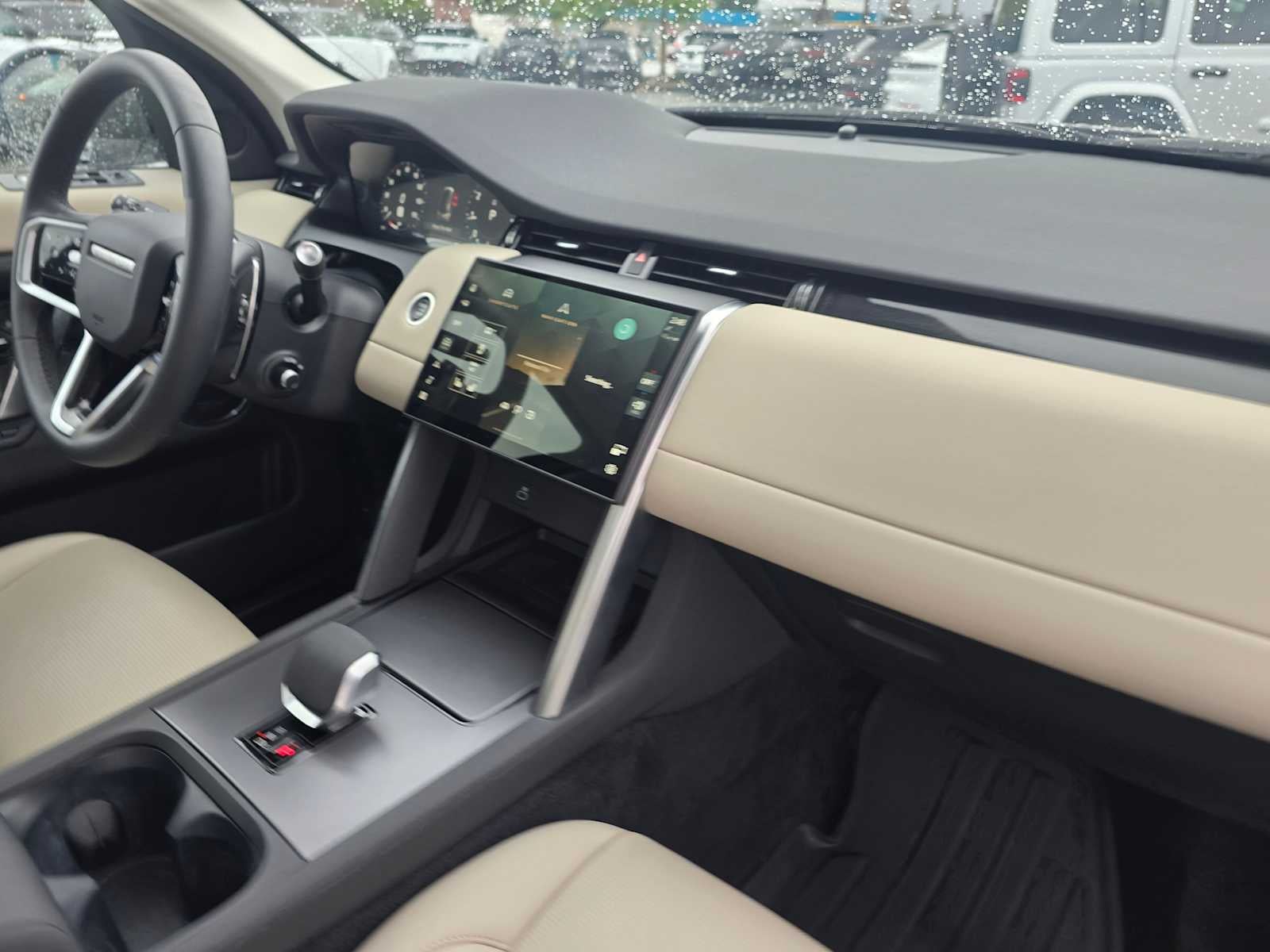 2025 Land Rover Discovery Sport S