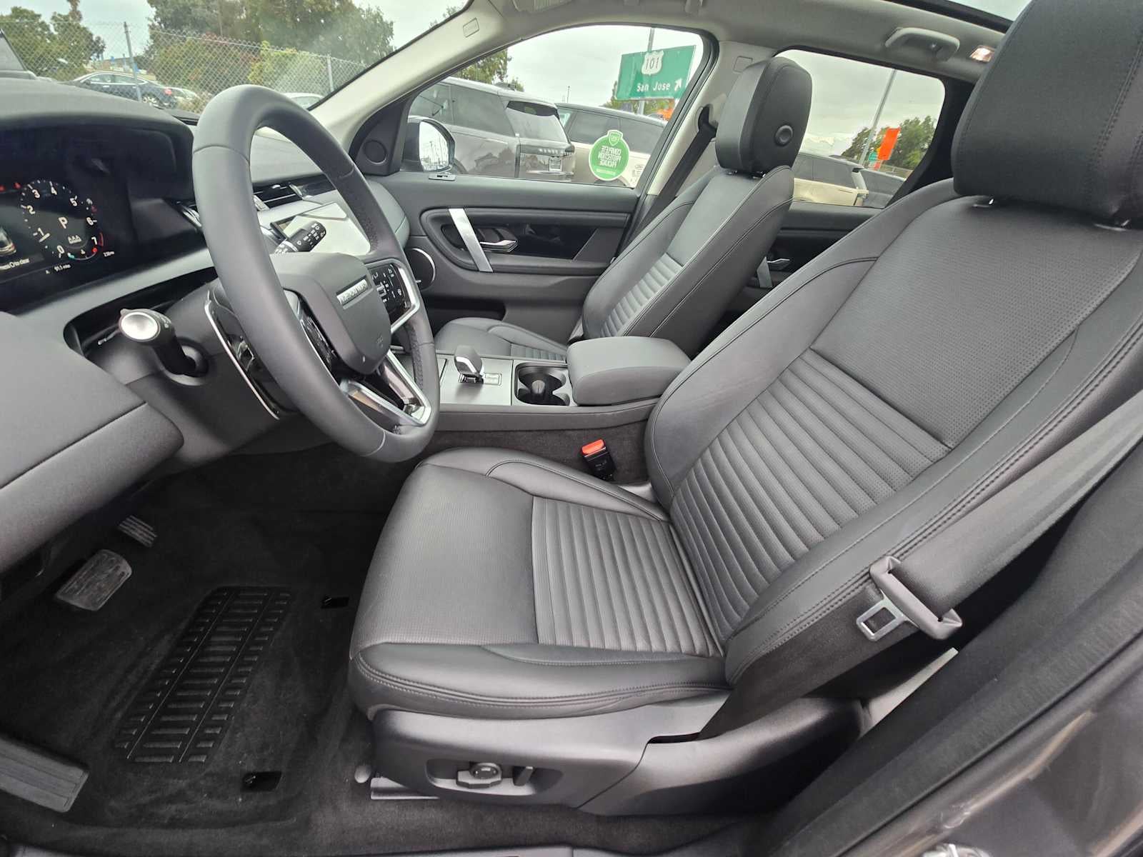 2024 Land Rover Discovery Sport Core S