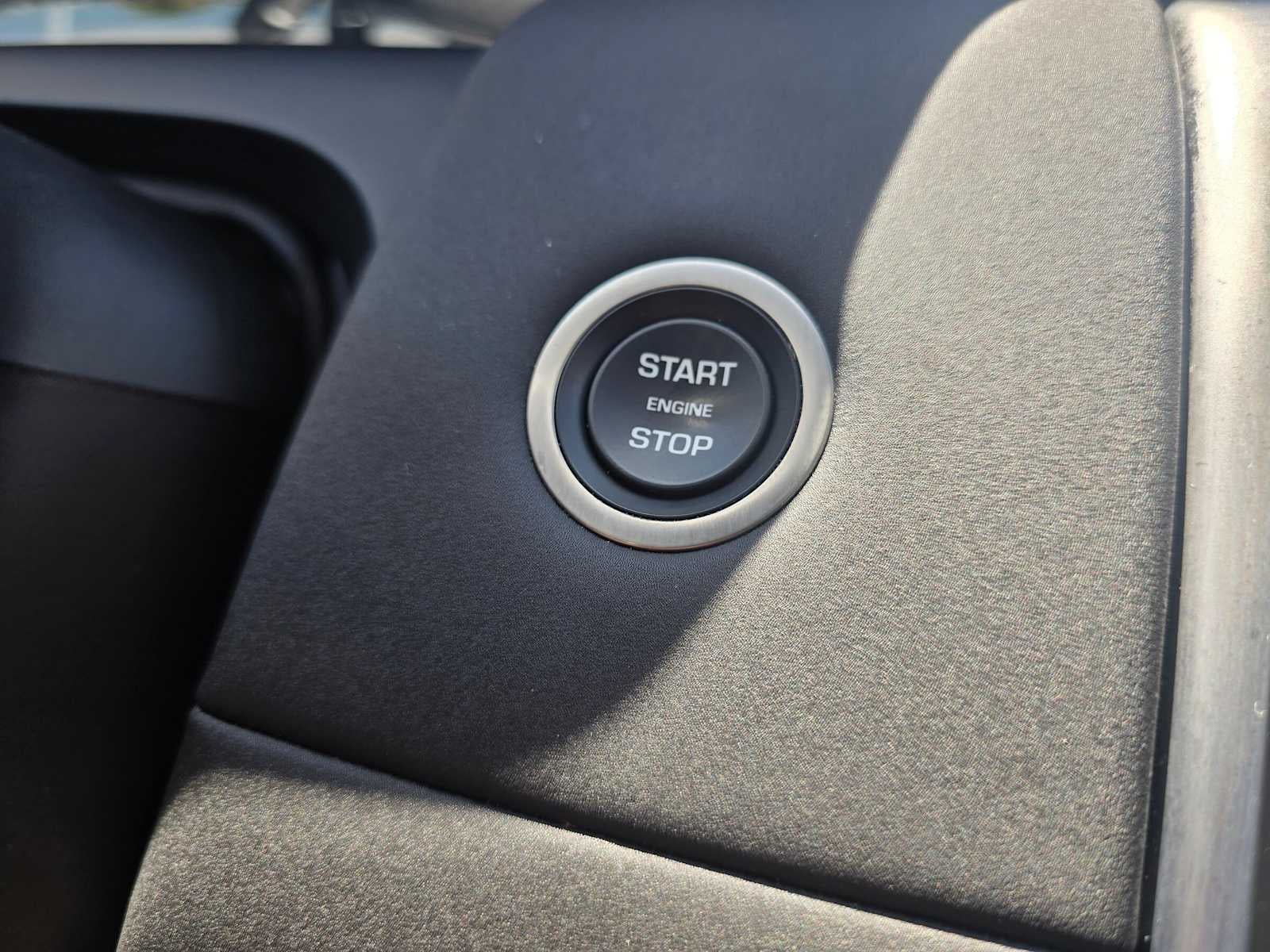 2024 Land Rover Discovery Sport Core S