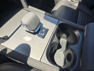 2024 Land Rover Discovery Sport Core S