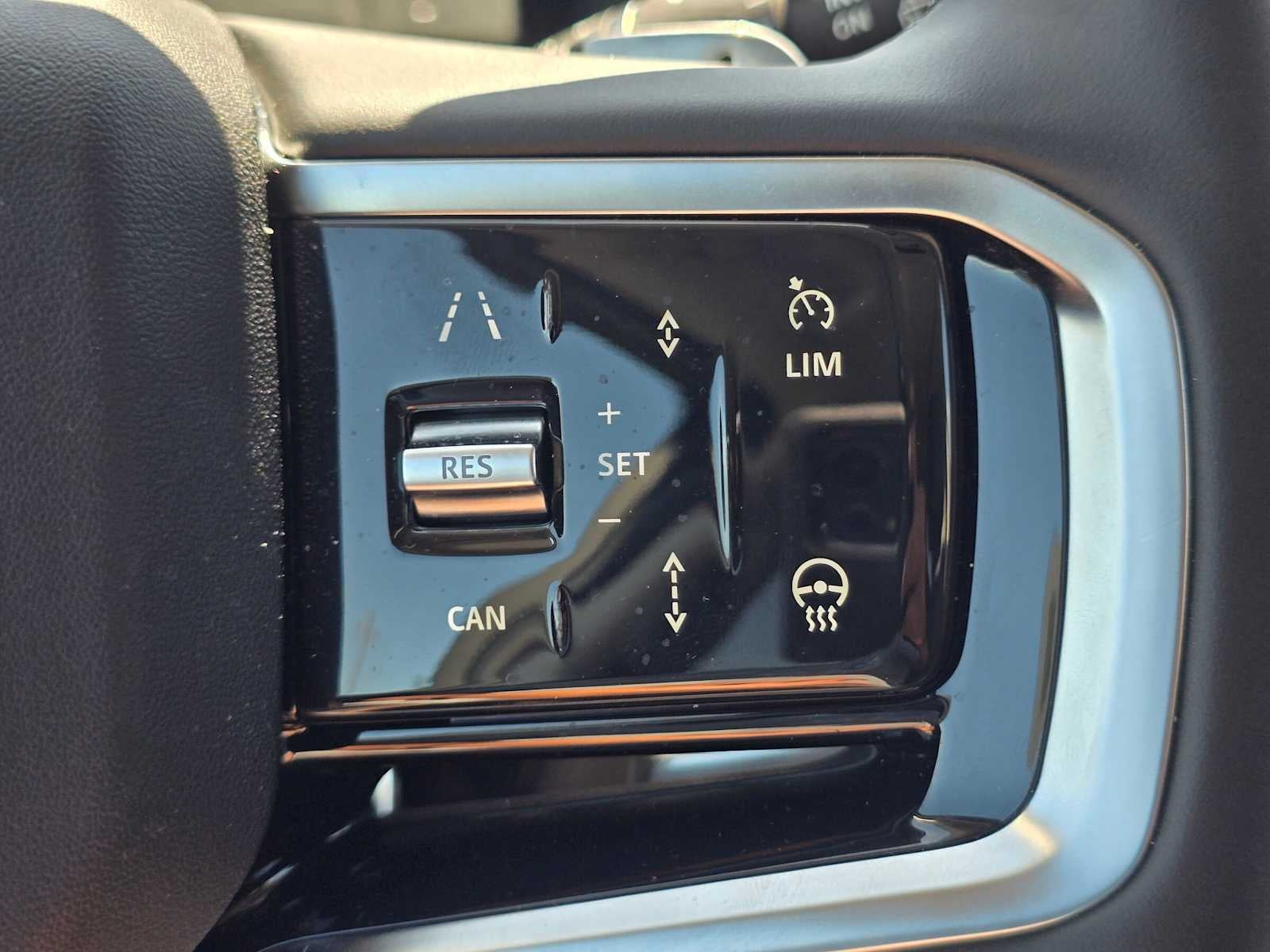 2025 Land Rover Discovery Sport S