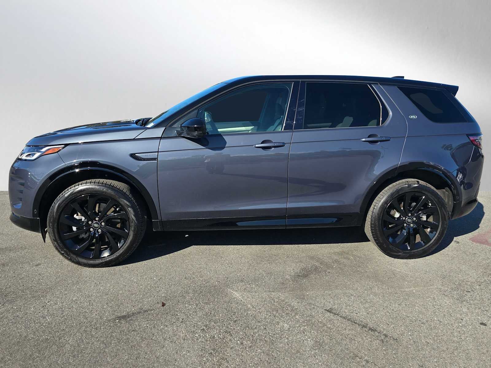 2025 Land Rover Discovery Sport Dynamic SE