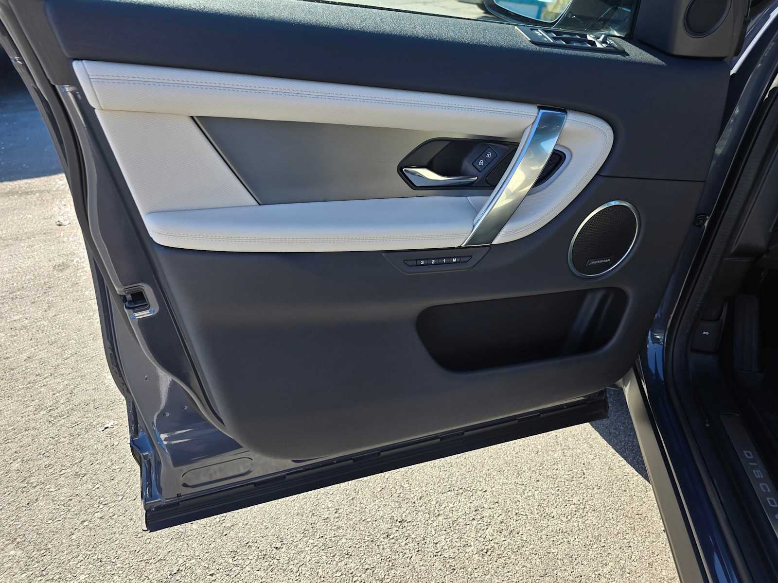 2025 Land Rover Discovery Sport Dynamic SE