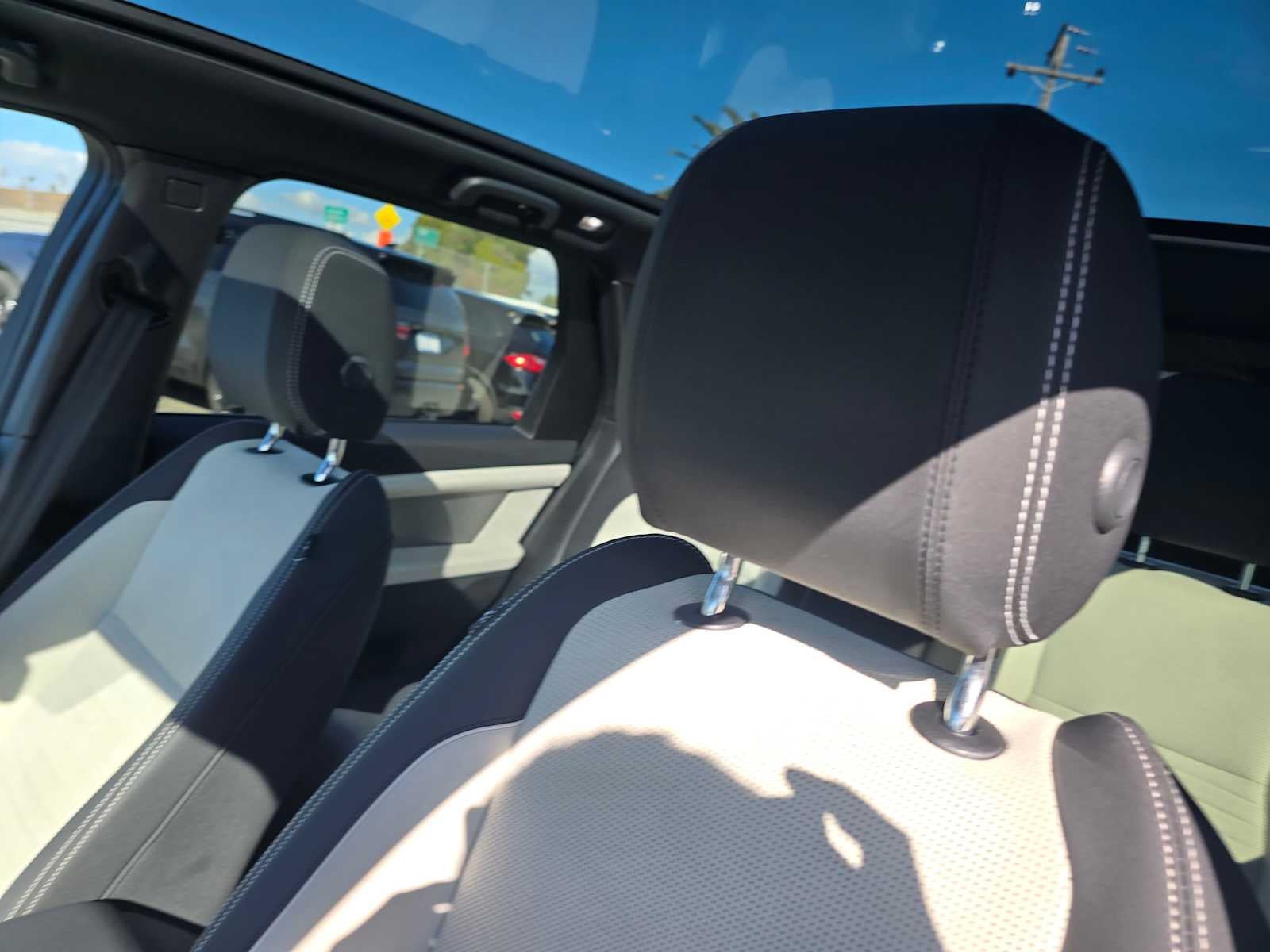 2025 Land Rover Discovery Sport Dynamic SE