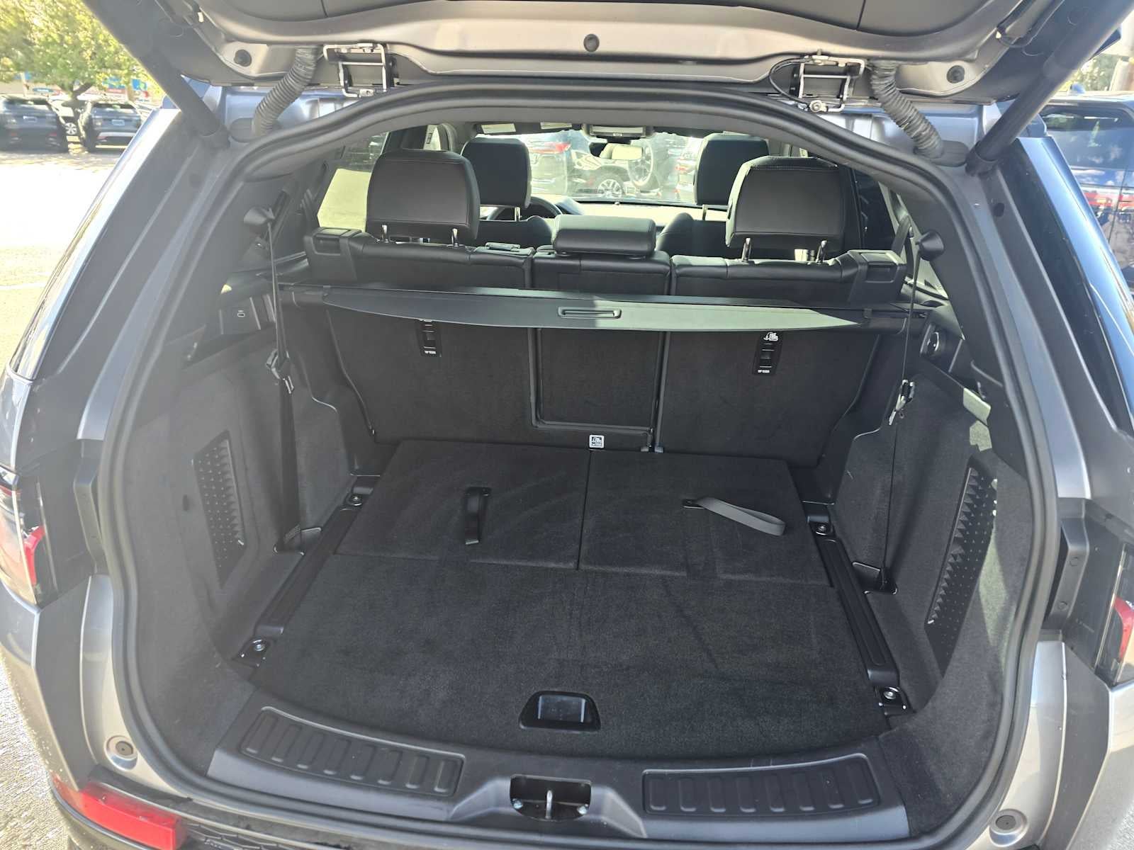 2025 Land Rover Discovery Sport Dynamic SE