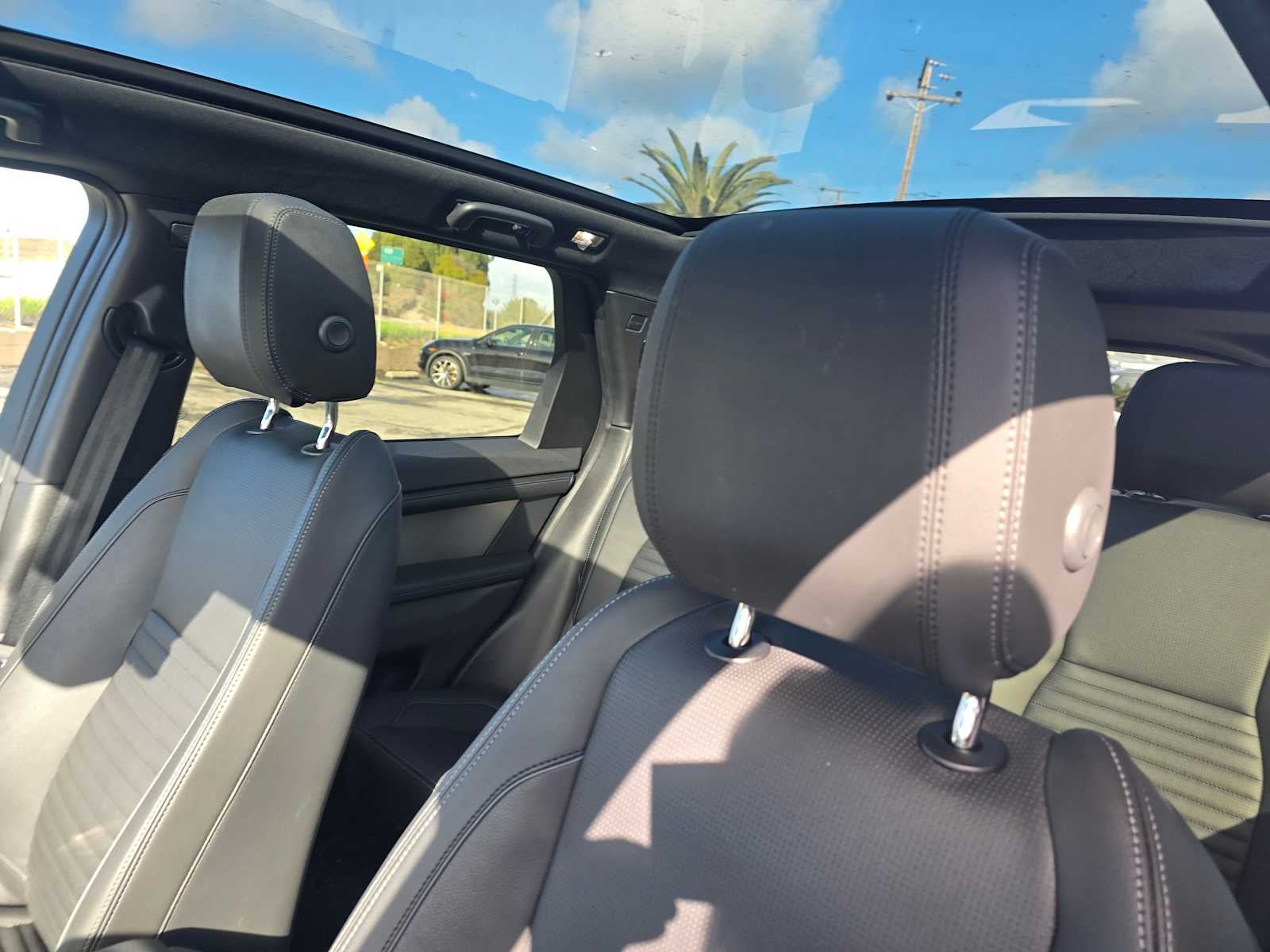 2025 Land Rover Discovery Sport Dynamic SE