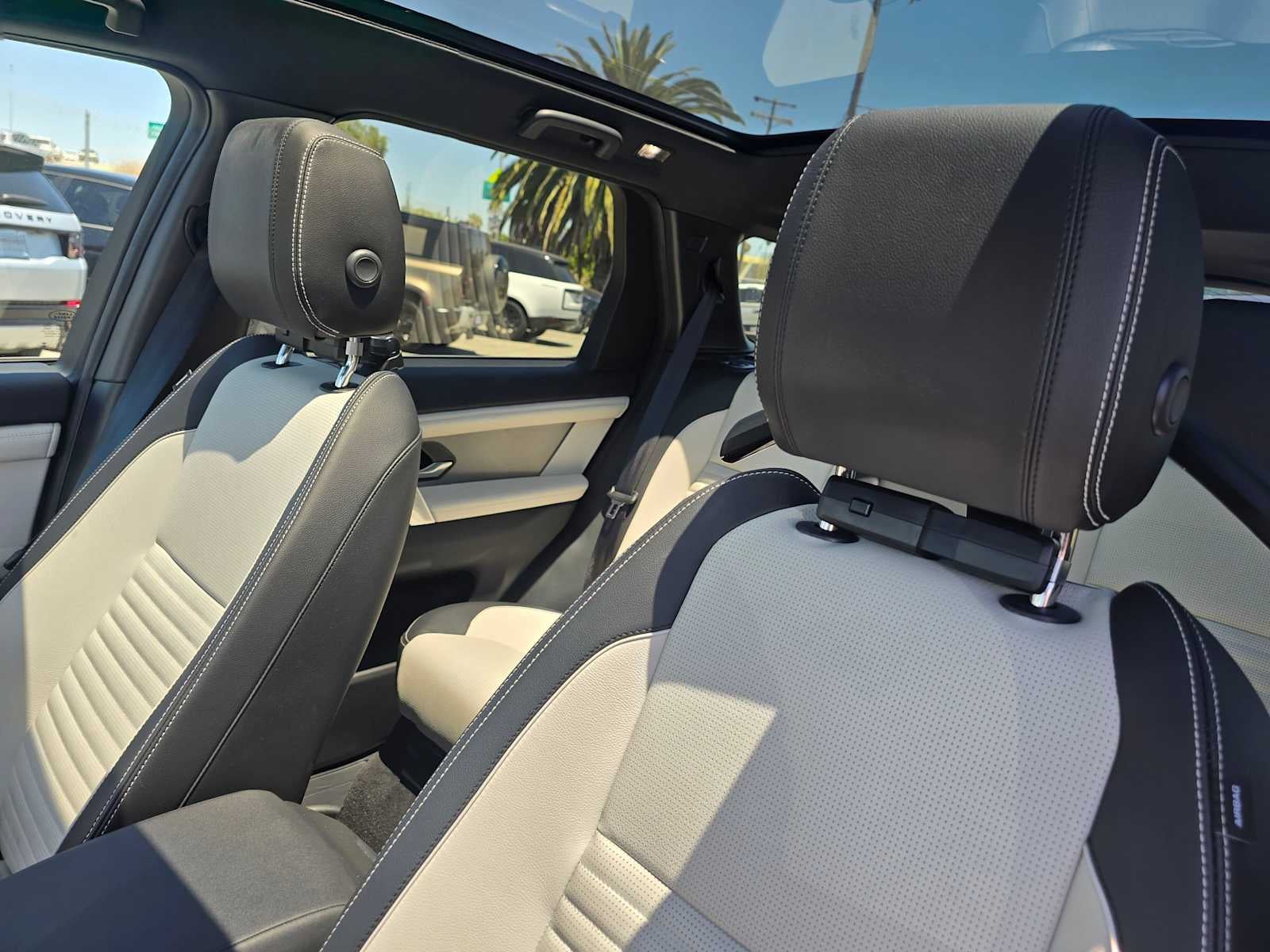2025 Land Rover Discovery Sport Dynamic SE
