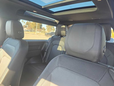 2023 Land Rover Defender X-Dynamic SE 90 AWD