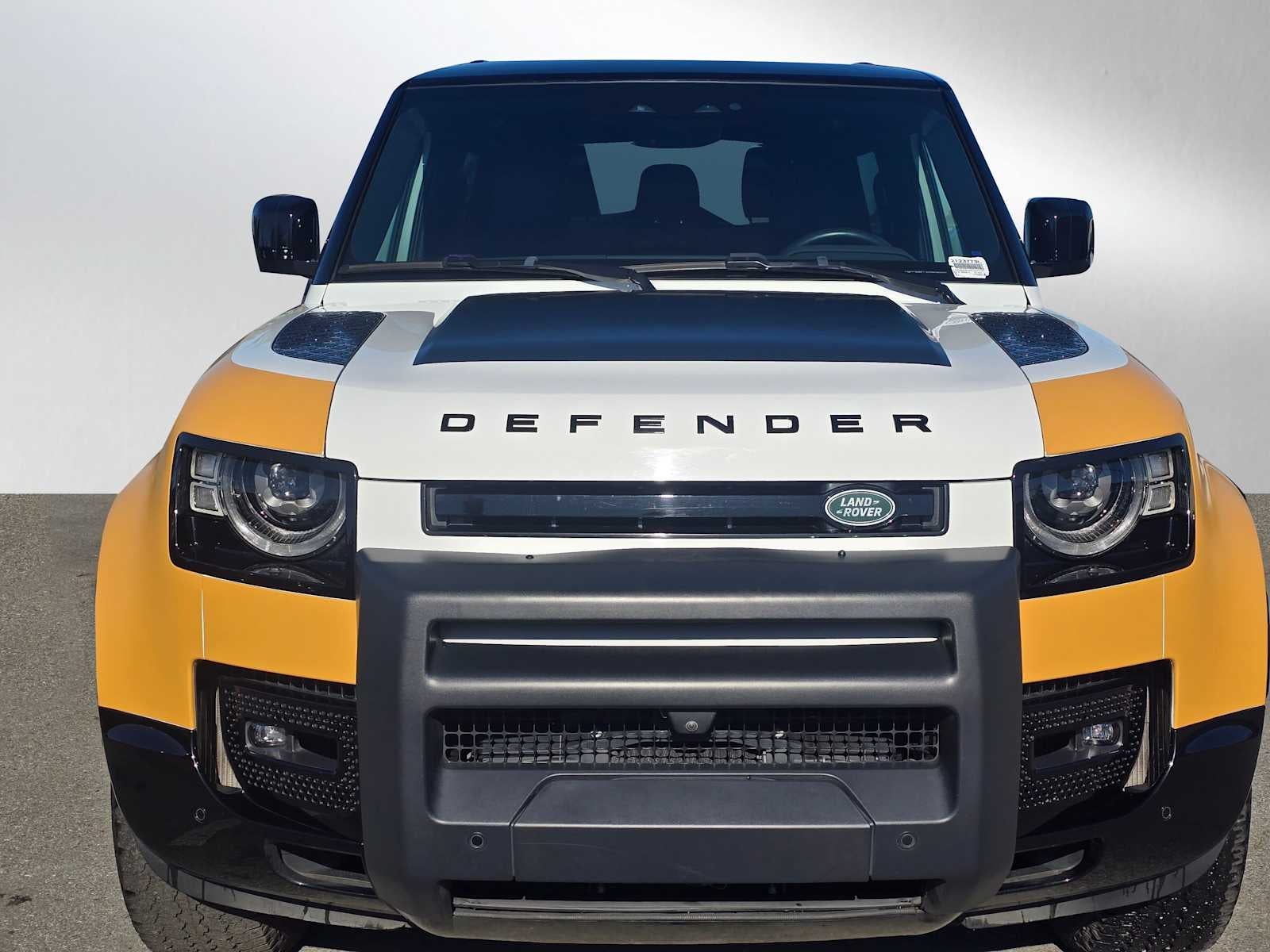 2023 Land Rover Defender X-Dynamic SE 90 AWD