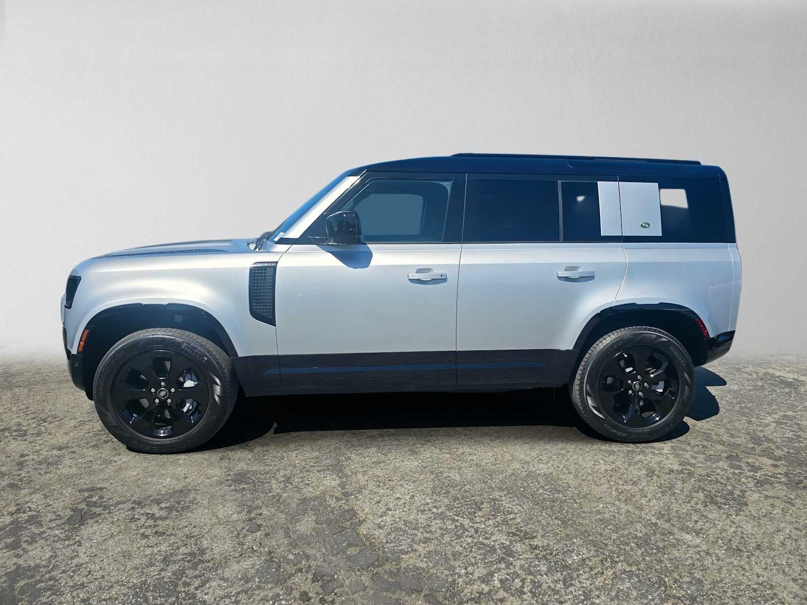 2023 Land Rover Defender X-Dynamic SE 110 AWD