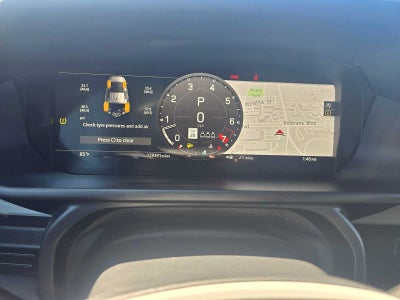 2023 Land Rover Defender X-Dynamic SE 110 AWD