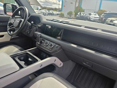 2024 Land Rover Defender X-Dynamic SE 110 P400
