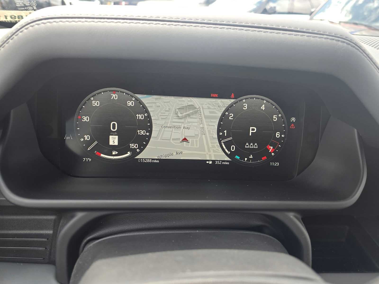 2024 Land Rover Defender X-Dynamic SE 110 P400