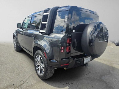 2024 Land Rover Defender X-Dynamic SE 110 P400