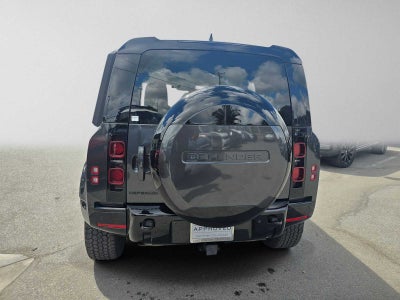 2024 Land Rover Defender X-Dynamic SE 110 P400