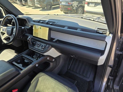 2024 Land Rover Defender X-Dynamic SE 130 P400