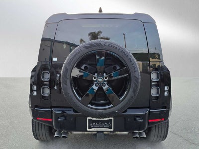 2024 Land Rover Defender V8 90 P525