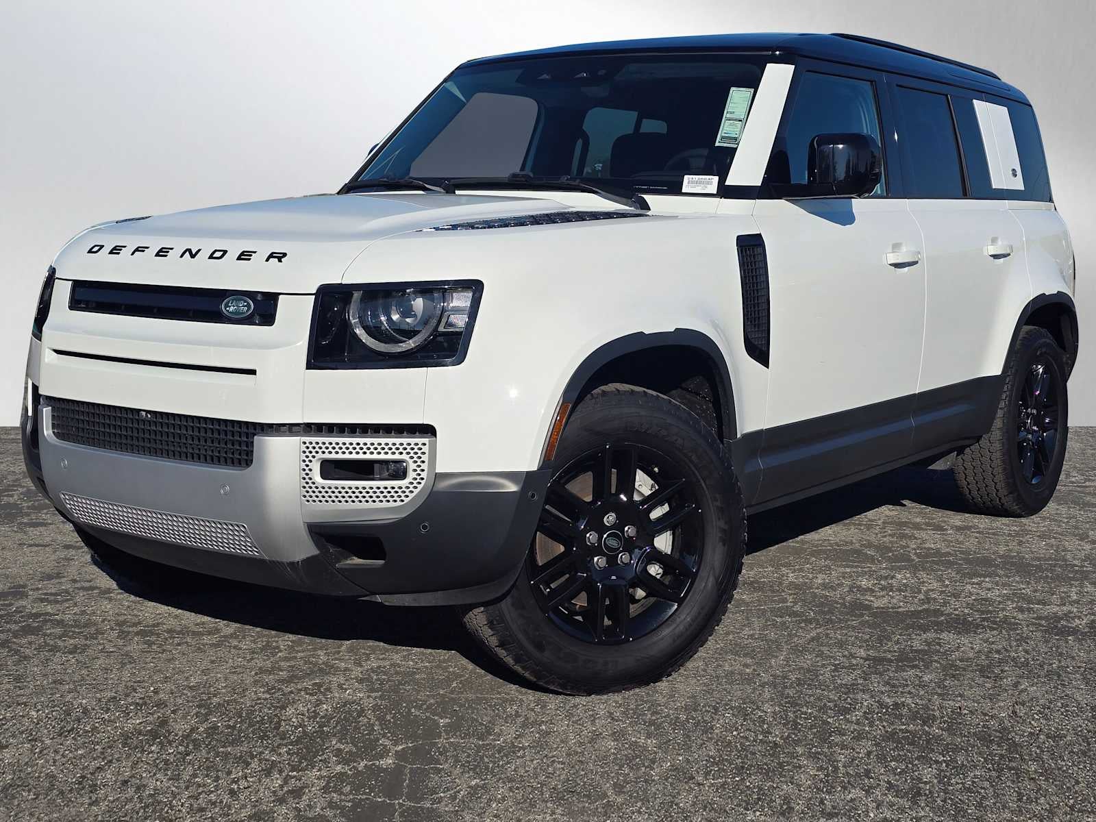 2024 Land Rover Defender S 110 P400