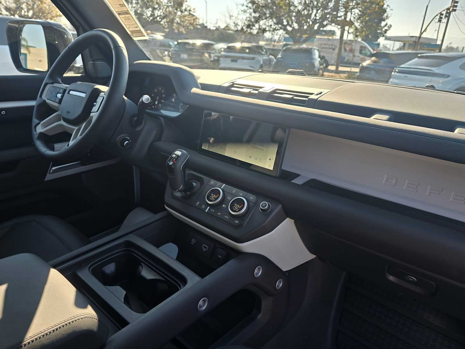 2024 Land Rover Defender S 110 P400