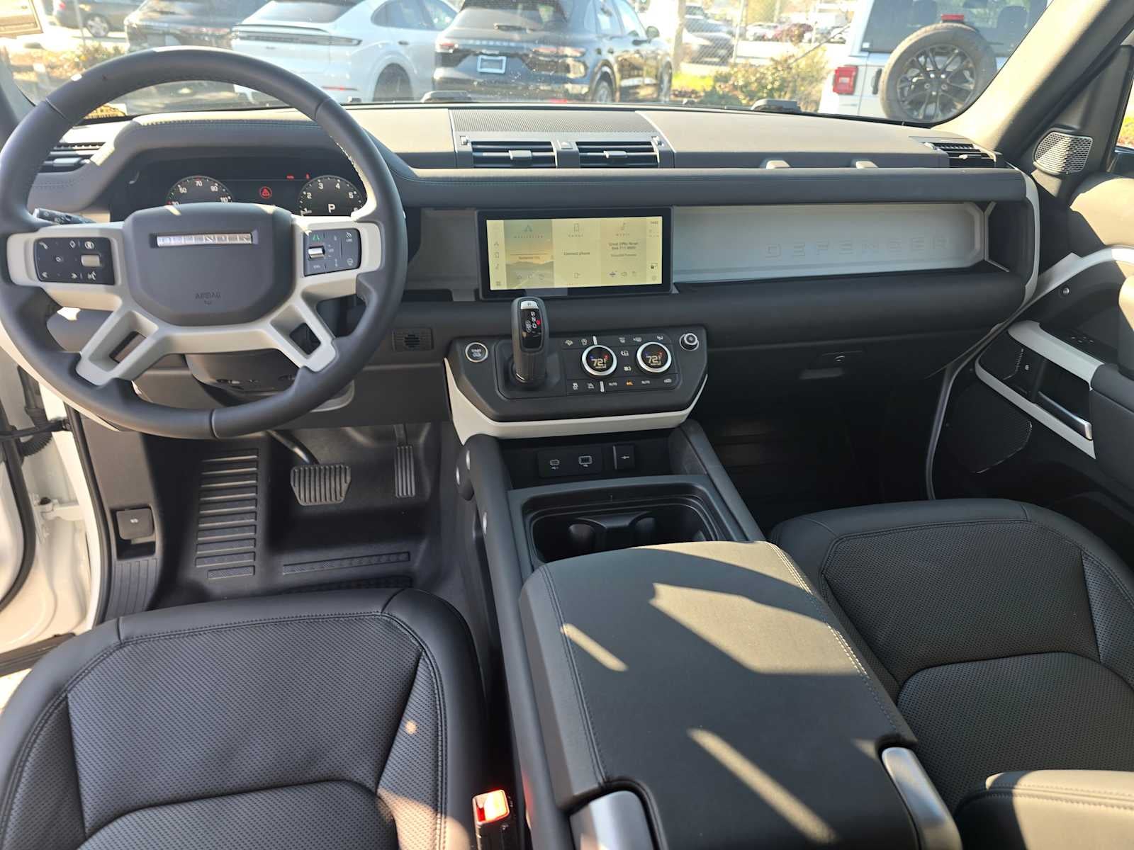 2024 Land Rover Defender S 110 P400