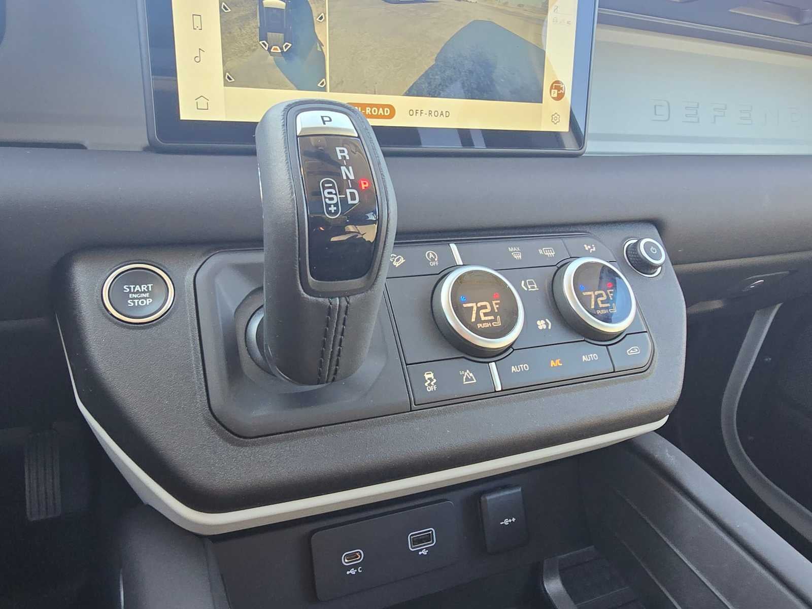 2024 Land Rover Defender S 110 P400