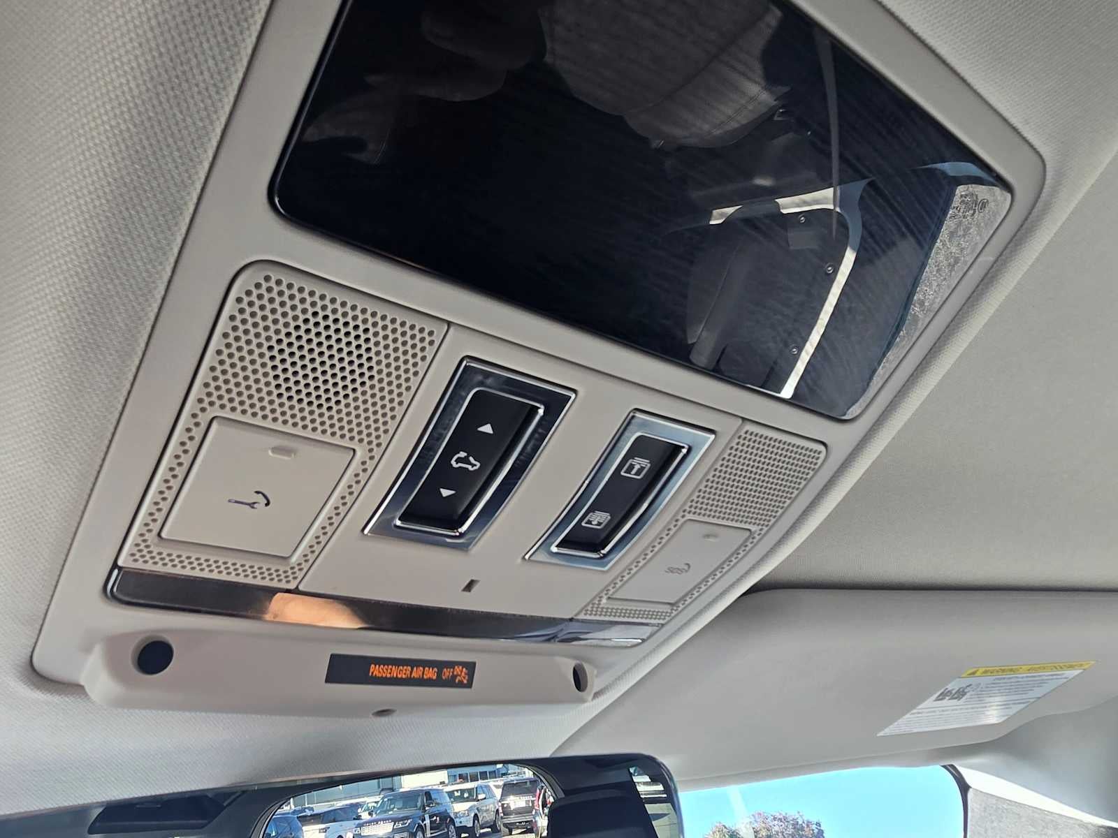 2024 Land Rover Defender S 110 P400