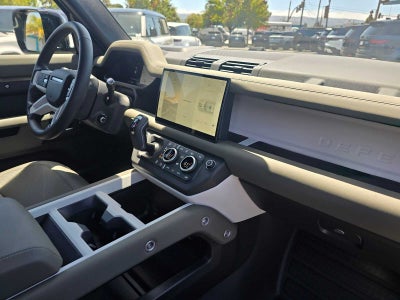 2025 Land Rover Defender S 110 P400