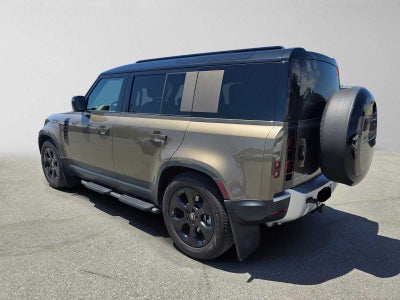 2025 Land Rover Defender S 110 P400