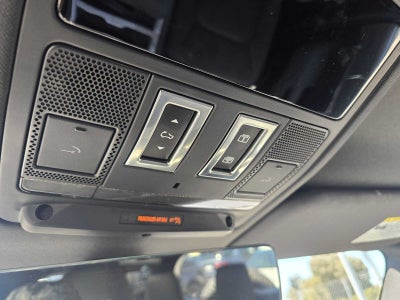 2025 Land Rover Defender S 110 P400